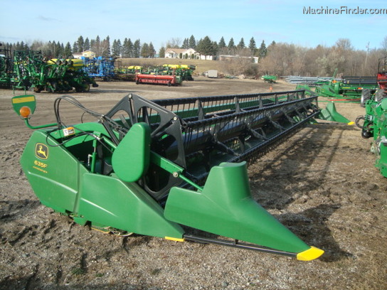2004 John Deere 635F