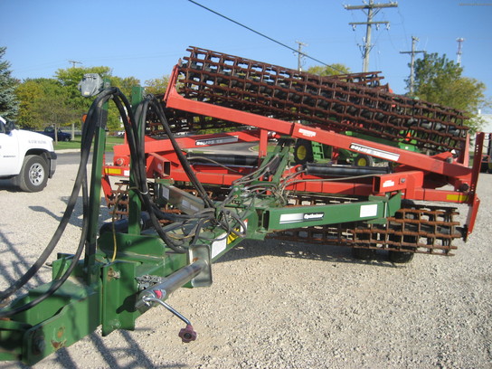 2007 Brillion XLO144