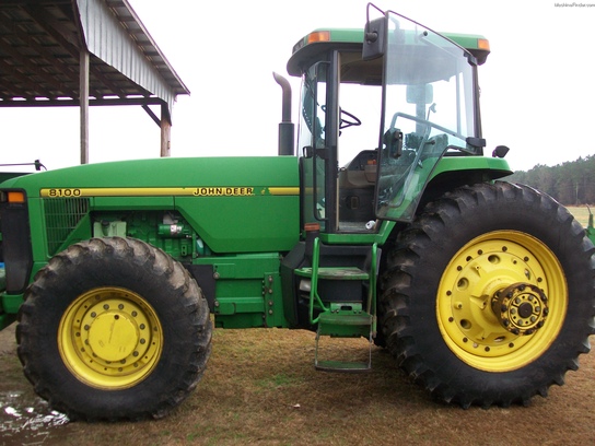 1995 John Deere 8100