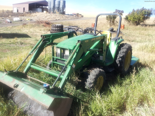 1999 John Deere 4200