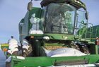 2012 John Deere S690