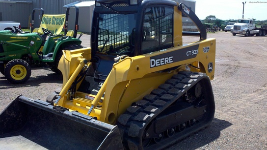 2008 John Deere CT322