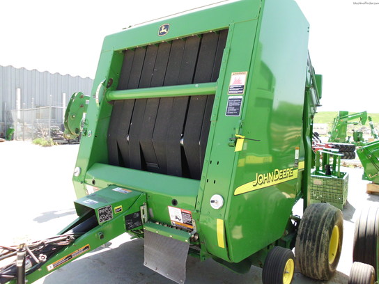 2003 John Deere 567