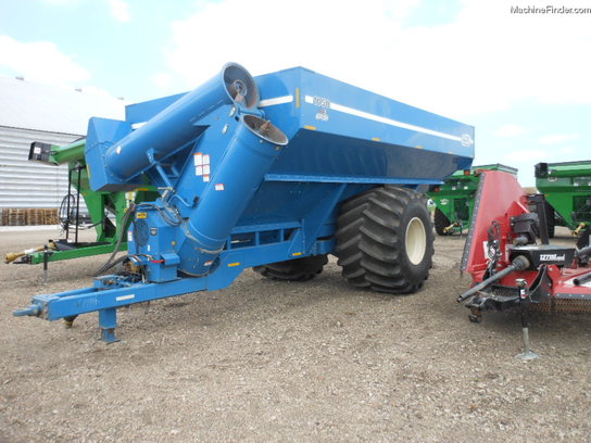 2007 Kinze 1050