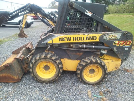 2007 New Holland 170