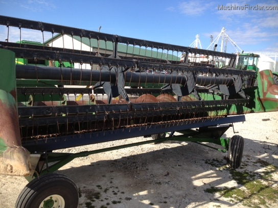 1986 John Deere 216F
