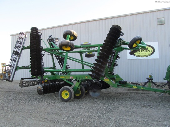 2012 John Deere 2623 VT