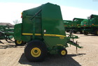 2011 John Deere 568