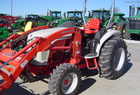 2009 New Holland BOOMER 8 N