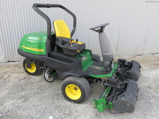 2006 John Deere 2500E
