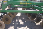 2009 John Deere 2700