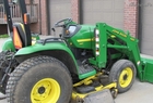2000 John Deere 4200