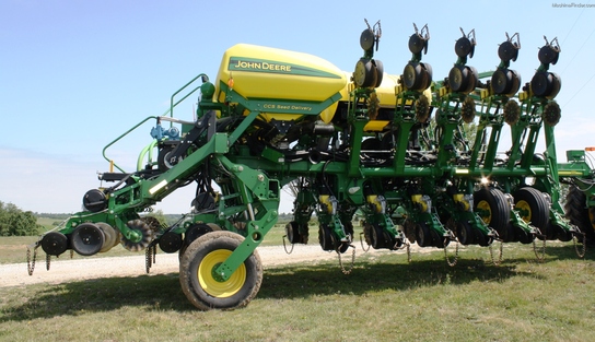 2011 John Deere 1790