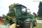 1984 John Deere 5820