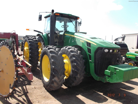 2006 John Deere 8430