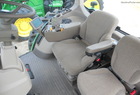2011 John Deere 8260R