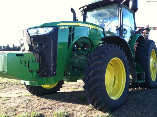 2012 John Deere 8285R