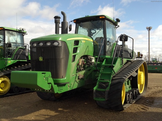 2011 John Deere 9530T