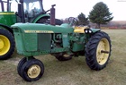  John Deere 3010