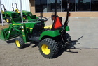 2007 John Deere 2305