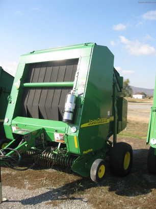2006 John Deere 567