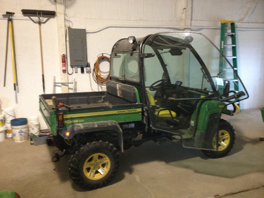 2010 John Deere XUV 850D GREEN