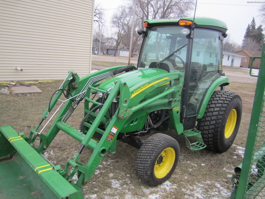 2011 John Deere 4720