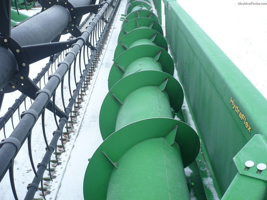 2012 John Deere 635F