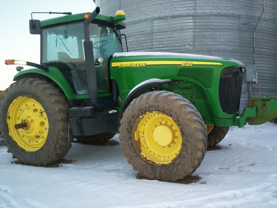 2003 John Deere 8120