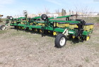 2000 Moore Built 12R36 INTREGAL STACKER PLANTER
