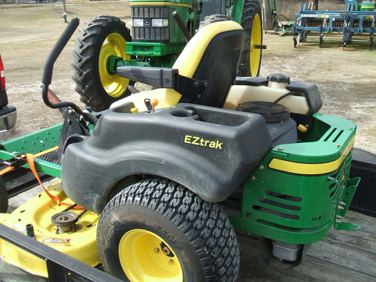 2009 John Deere Z445