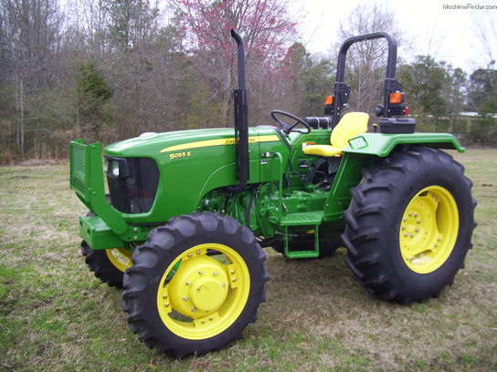 2012 John Deere 5055E