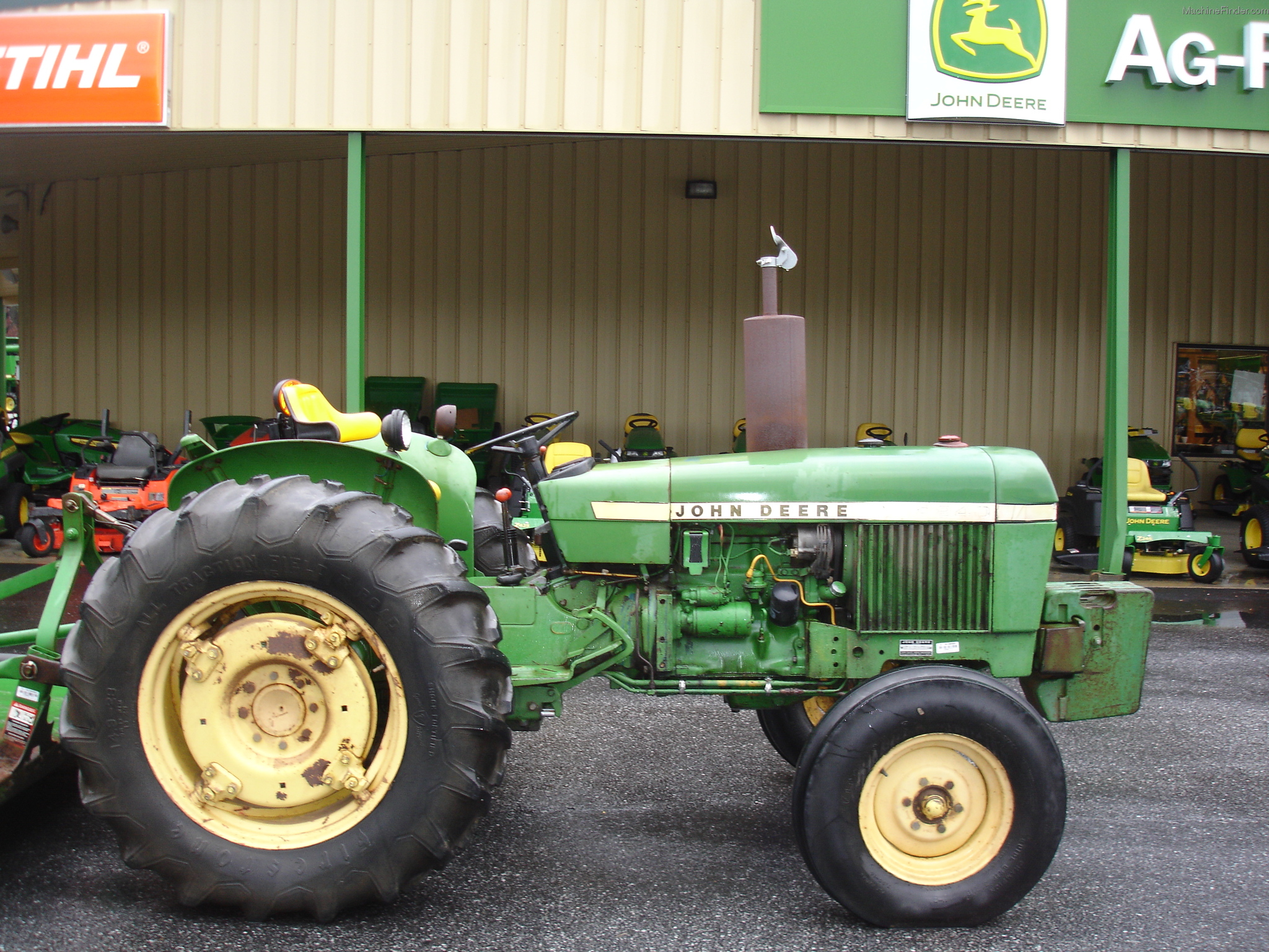 1976 John Deere JD 2240 Tractors Utility (40100hp) John Deere