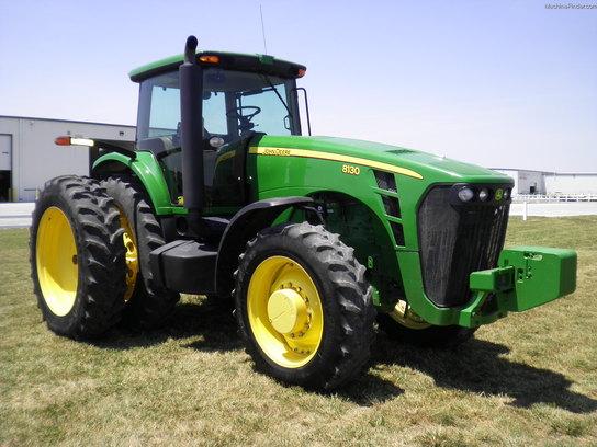 2008 John Deere 8130