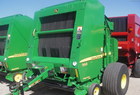 2010 John Deere 568