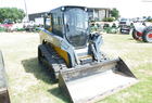 2010 John Deere 323DT