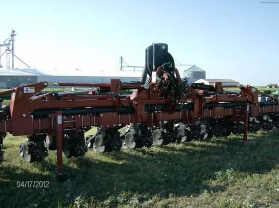 2010 Case IH 1230