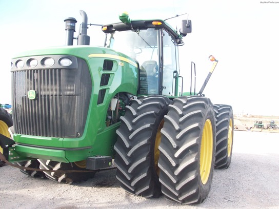 2011 John Deere 9330