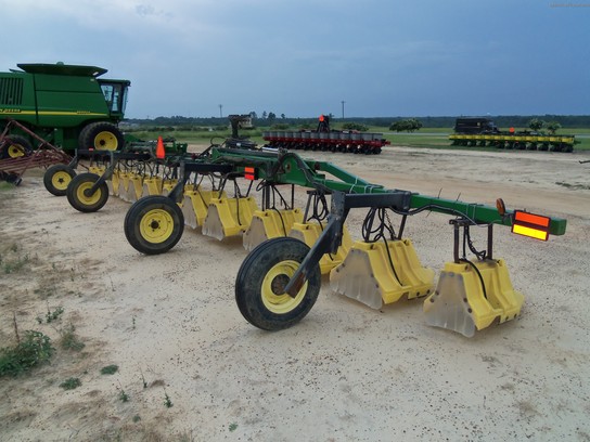  Redball 12 row stack fold
