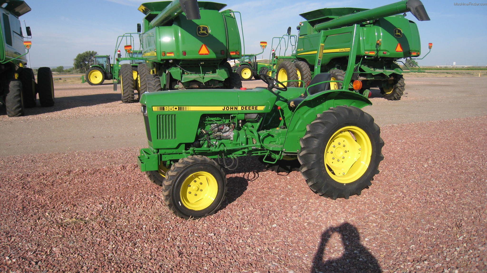1985 John Deere 950 Tractors Compact (140hp.) John Deere MachineFinder