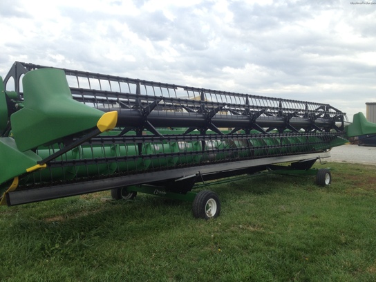 2010 John Deere 630F