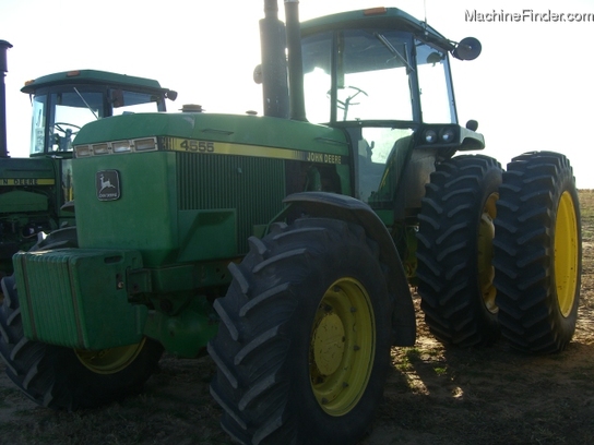 1989 John Deere 4555