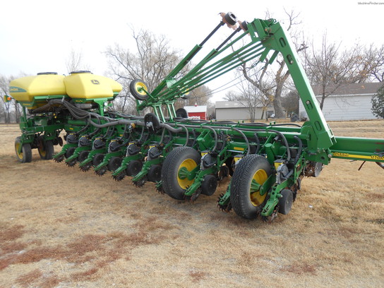2008 John Deere 1770NT