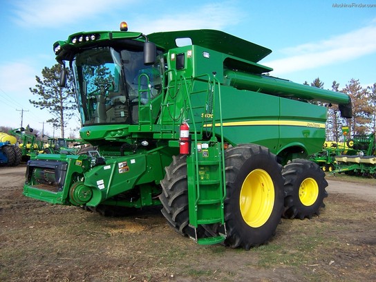 2012 John Deere S670