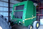 1998 John Deere 566