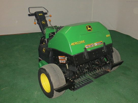 2003 John Deere AERCORE 800