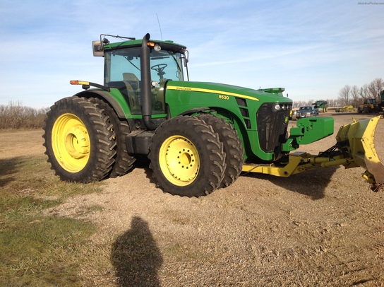 2008 John Deere 8530