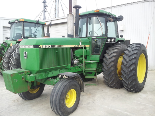 1983 John Deere 4850