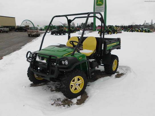 2012 John Deere 825I