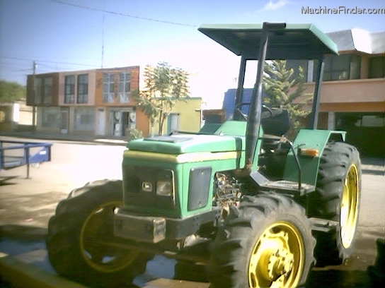 1998 John Deere 2300 DT